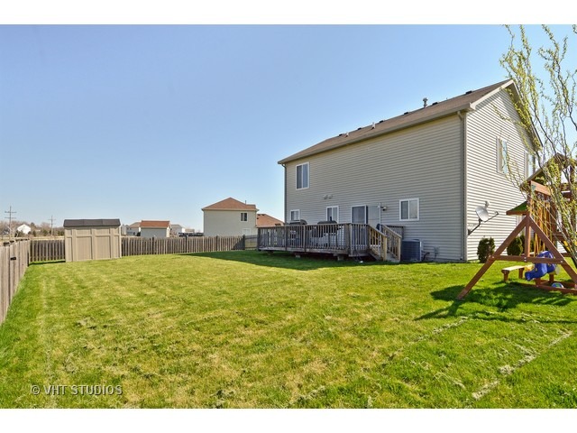 921 Canham St, Plano, IL 60545 photo 15