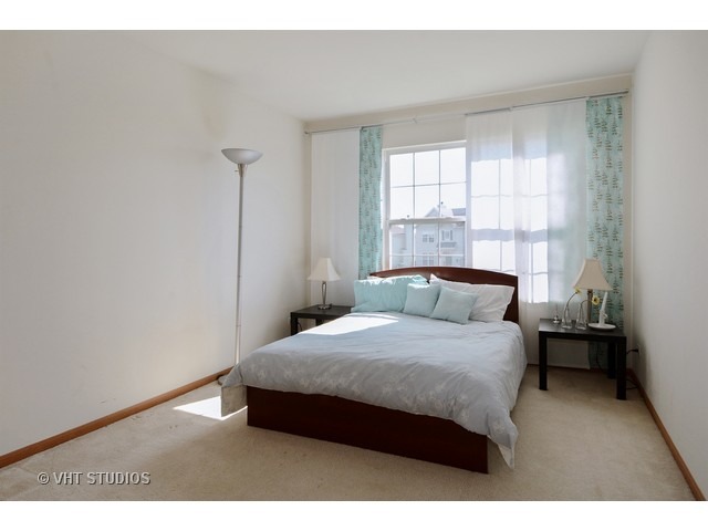 921 Canham St, Plano, IL 60545 photo 10