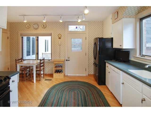 619 Forest Ave, River Forest, IL 60305 photo 3