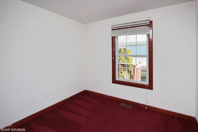 1529 11th St, Waukegan, IL 60085 photo 9
