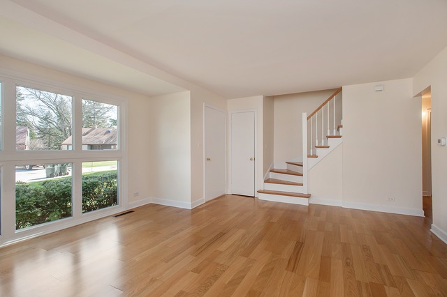 604 Long Rd, Glenview, IL 60025 photo 3
