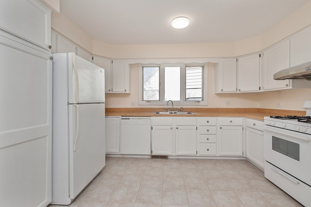 604 Long Rd, Glenview, IL 60025 photo 4