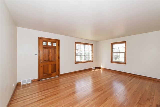 741 Morris Ave, Hillside, IL 60162 photo 4