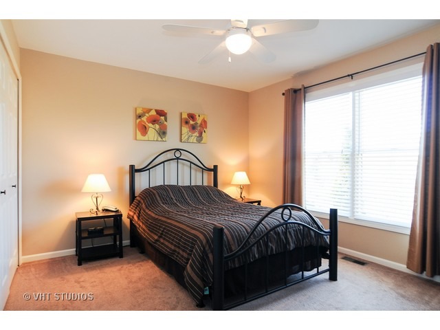 5480 Fox Path Ln, Hoffman Estates, IL 60192 photo 21