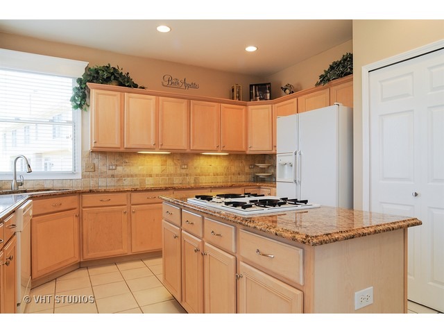5480 Fox Path Ln, Hoffman Estates, IL 60192 photo 5