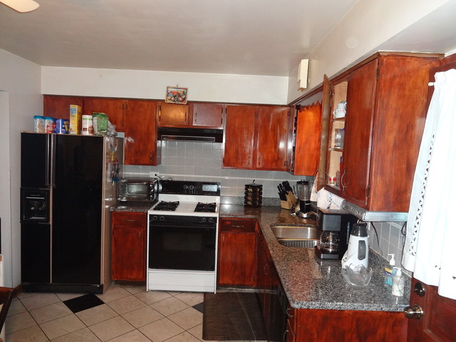 1418 E Lincoln Ave, Des Plaines, IL 60018 photo 13