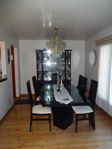 1418 E Lincoln Ave, Des Plaines, IL 60018 photo 8