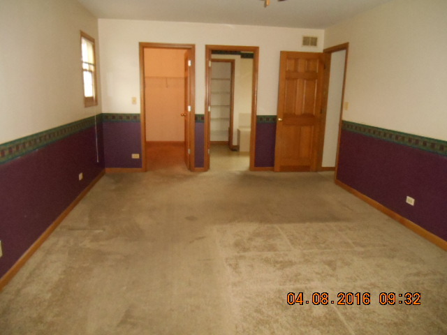 7414 Timber Trl, Mchenry, IL 60050 photo 4
