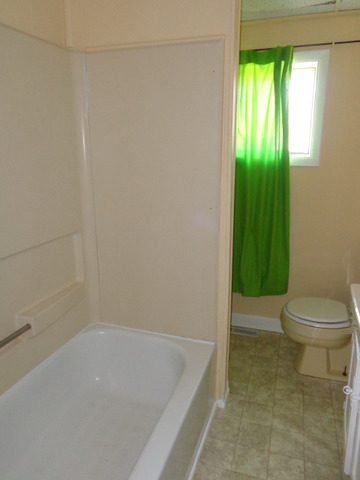 993 S 8th Ave, Kankakee, IL 60901 photo 12