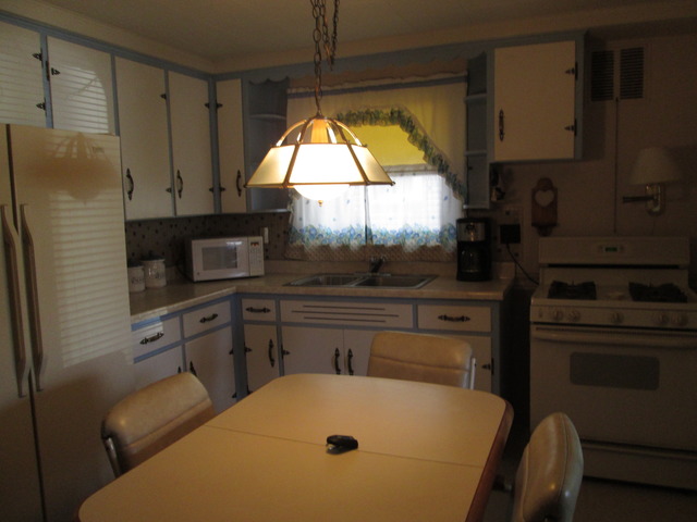3351 S Schultz Dr, Lansing, IL 60438 photo 5