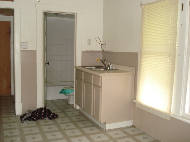 1146 S 7 Th Ave, Kankakee, IL 60901 photo 4