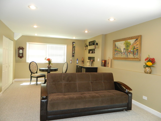 1690 Bicek Dr, Hoffman Estates, IL 60192 photo 15