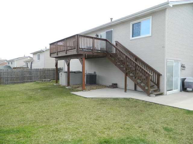 1690 Bicek Dr, Hoffman Estates, IL 60192 photo 18