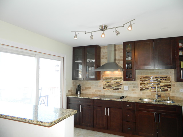 1690 Bicek Dr, Hoffman Estates, IL 60192 photo 8