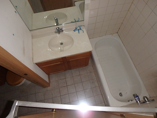 2319 E 70th Pl #311E, Chicago, IL 60649 photo 10