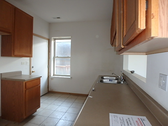 2319 E 70th Pl #311E, Chicago, IL 60649 photo 8