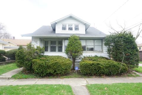 1445 E Hickory St, Kankakee, IL 60901 photo 1
