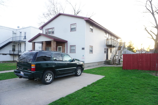 543 S 3rd Ave, Kankakee, IL 60901 photo 1