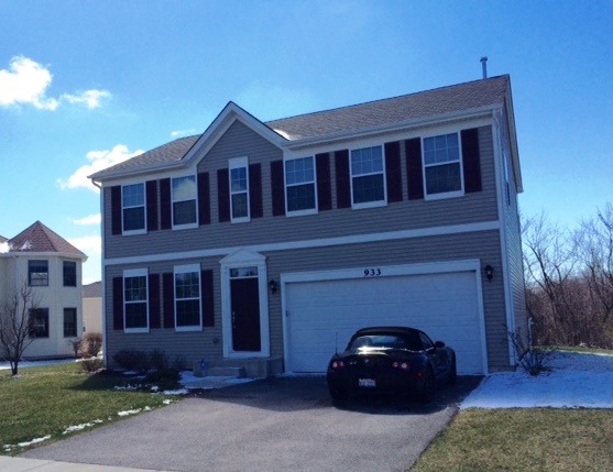 933 W Courtland St, Mundelein, IL 60060 photo 1