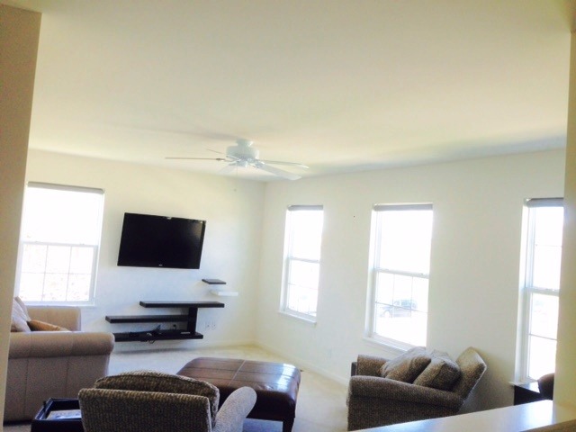 933 W Courtland St, Mundelein, IL 60060 photo 9