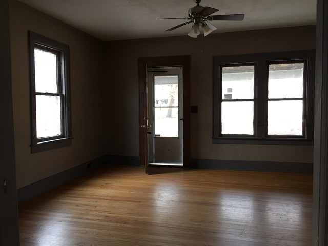 607 W Jackson St, Ottawa, IL 61350 photo 11
