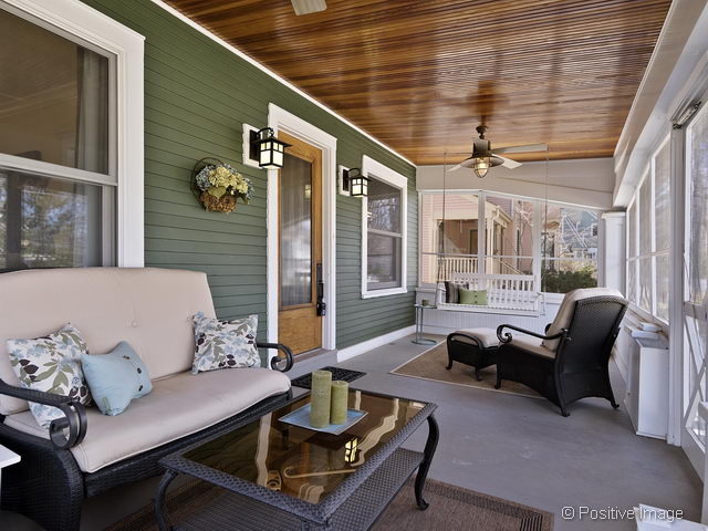 210 W Jefferson Ave, Wheaton, IL 60187 photo 3