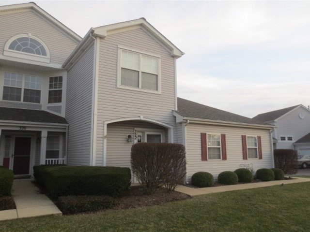 322 Cascade Ln, Oswego, IL 60543 photo 1