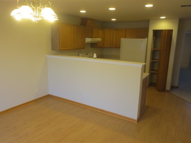 322 Cascade Ln, Oswego, IL 60543 photo 16