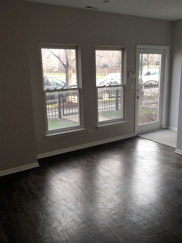 839 W 14th Pl, Chicago, IL 60608 photo 13