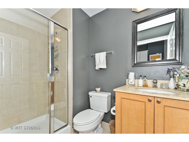 520 N Halsted St #605, Chicago, IL 60642 photo 8