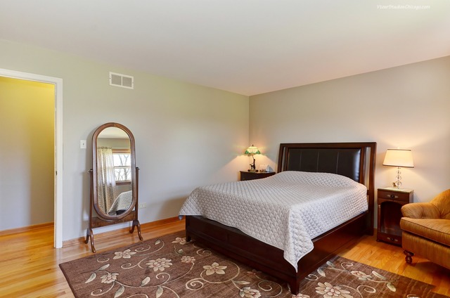 18 W205 73rd St, Darien, IL 60561 photo 16