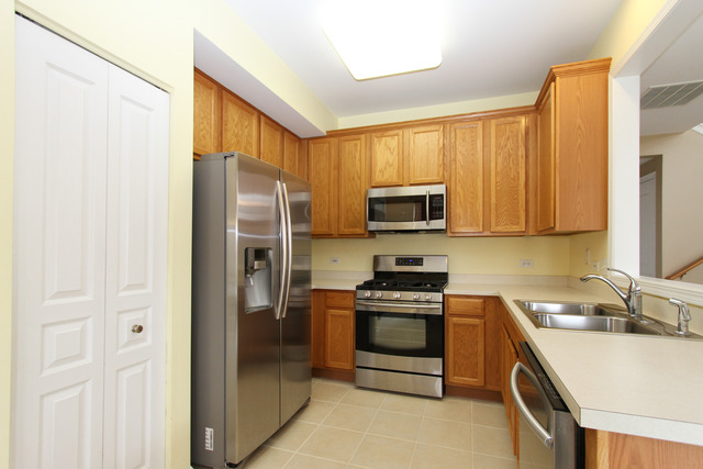 560 Woods Creek Ln, Algonquin, IL 60102 photo 6