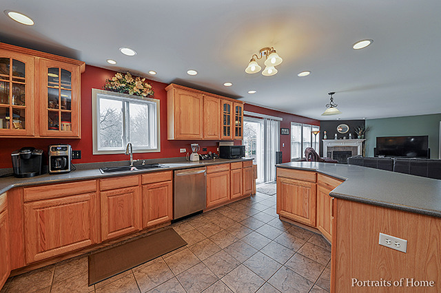 1244 Wise St, Elburn, IL 60119 photo 8