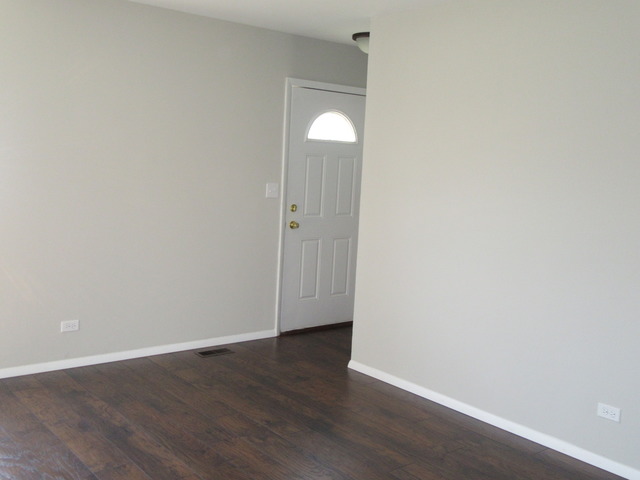 1712 Ardwick Dr, Hoffman Estates, IL 60169 photo 8