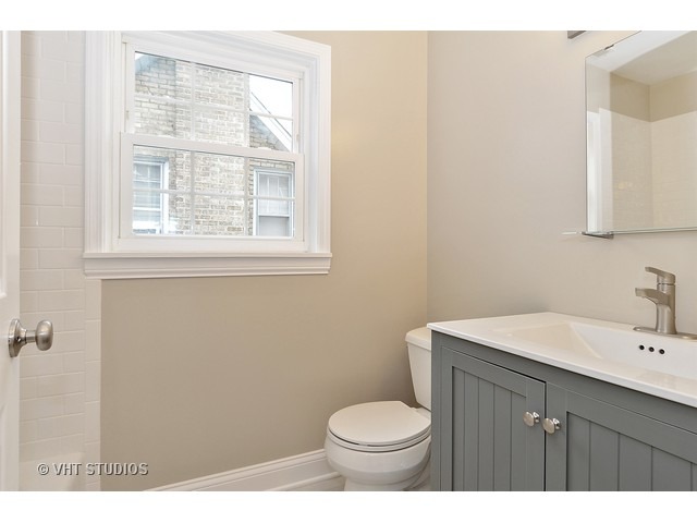 630 Wesley Ave, Evanston, IL 60202 photo 21