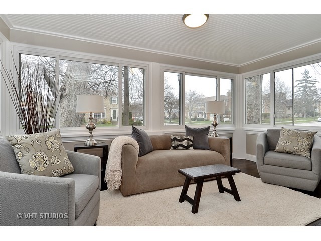 630 Wesley Ave, Evanston, IL 60202 photo 7