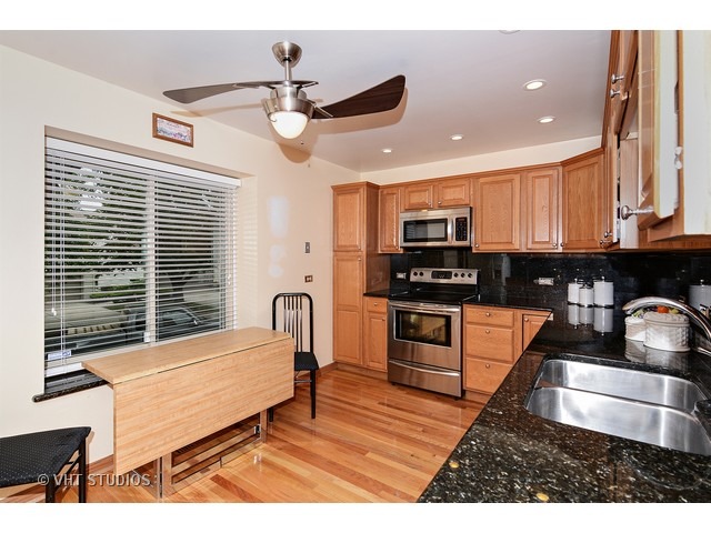 18634 Golfview Dr, Hazel Crest, IL 60429 photo 5