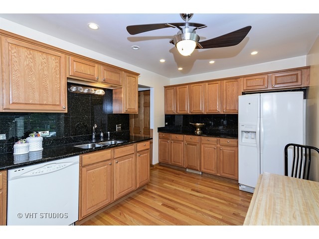 18634 Golfview Dr, Hazel Crest, IL 60429 photo 6