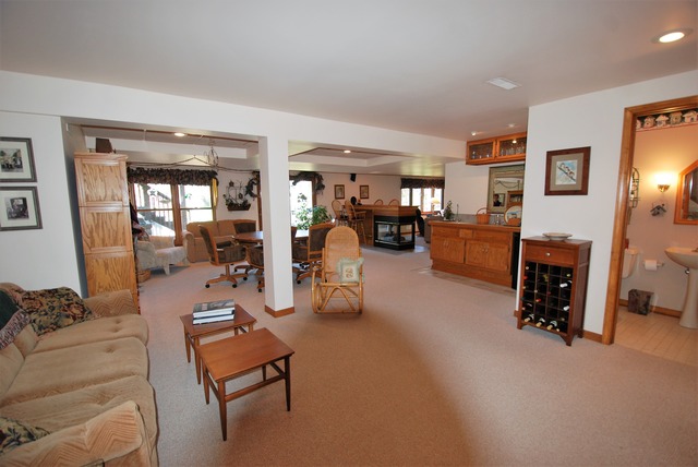 811 Rock Spring Rd, Naperville, IL 60565 photo 18