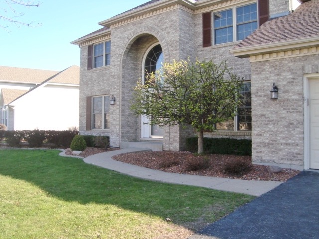 2212 Stonehaven Dr, Plainfield, IL 60586 photo 3