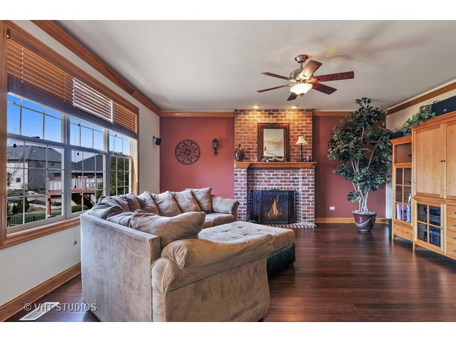 13342 Kerr St, Plainfield, IL 60585 photo 10
