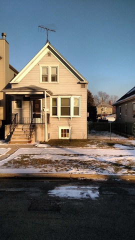 5463 N Parkside Ave, Chicago, IL 60630 photo 1