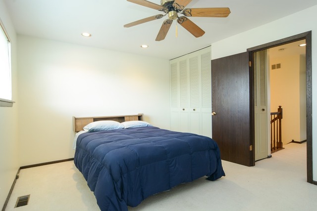 1639 Bow Trl, Wheeling, IL 60090 photo 5