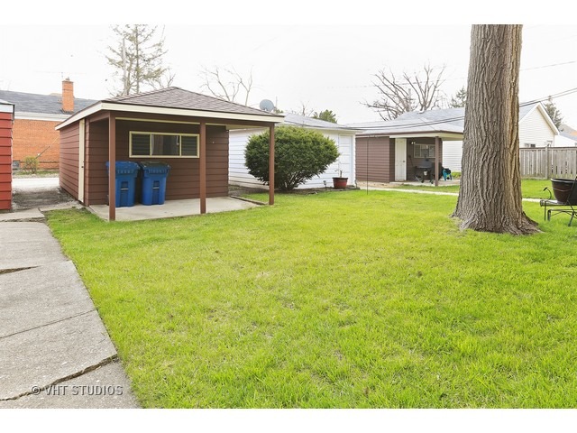 450 E Vallette St, Elmhurst, IL 60126 photo 11
