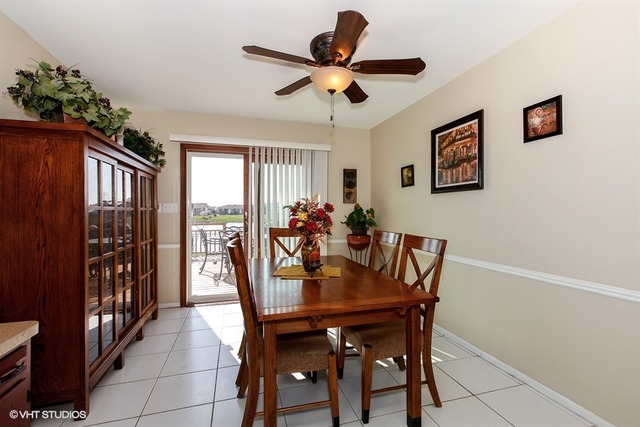2807 Frank Turk Dr, Plainfield, IL 60586 photo 4