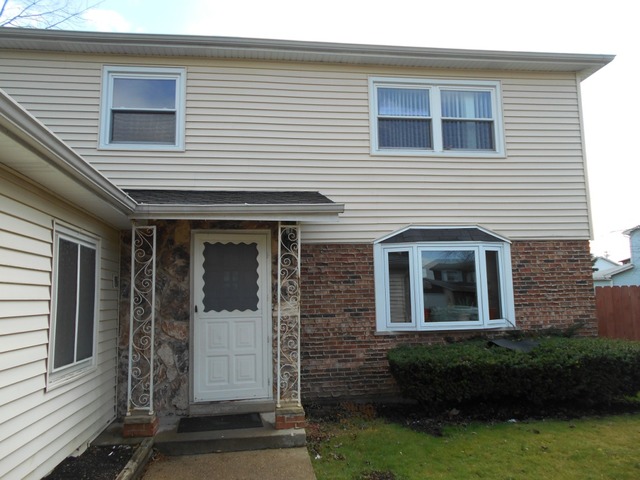 403 Shawn Ct, Wheeling, IL 60090 photo 4