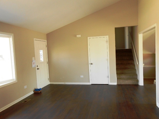 2609 John Bourg Dr, Plainfield, IL 60586 photo 2