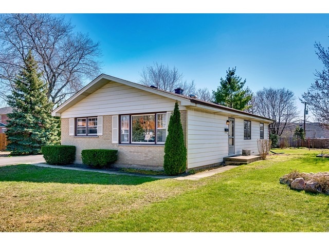 604 Rosedale Rd, Glenview, IL 60025 photo 2