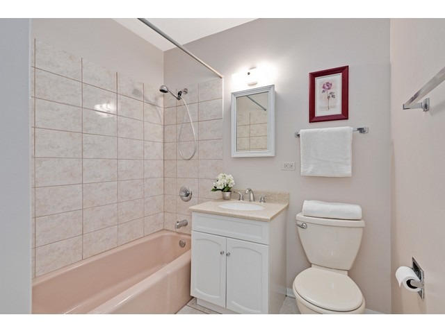 604 Rosedale Rd, Glenview, IL 60025 photo 14
