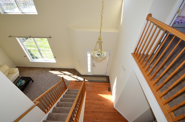 3024 Case Ct, Aurora, IL 60503 photo 2